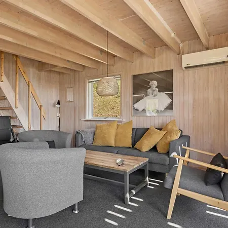 Mit Schönem Blick Auf Den Lillebælt Ferienhaus *
