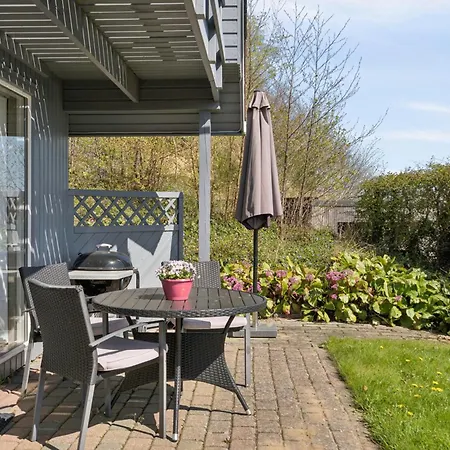 Mit Schönem Blick Auf Den Lillebælt Ferienhaus